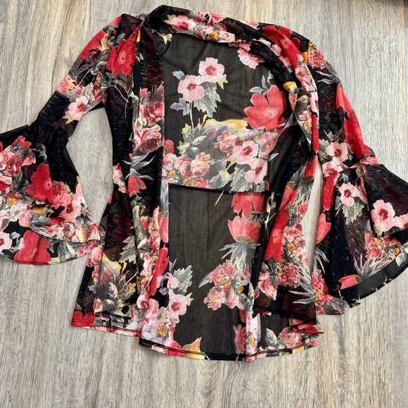 Black Sheer Mesh Floral Open Front Blouse - Picture 6 of 6
